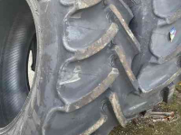 Wheels, Tyres, Rims & Dual spacers Mitas 440/65R28 Nieuw banden set