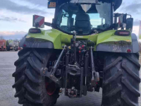 Tractor Claas Arion 660