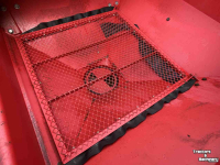 Fertilizer spreader Lely Centerliner SL Kunstmeststrooier