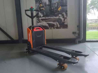 Electrical pallettruck Doosan LPM 20 N-7 Palletwagen