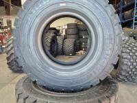 Wheels, Tyres, Rims & Dual spacers Michelin 1000 R 20 Mich XZM