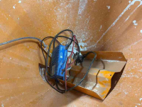 Sawdust spreader for boxes Flingk SE 250