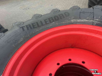 Wheels, Tyres, Rims & Dual spacers Trelleborg 600 / 65 - r 28