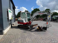 Excavator tracks Takeuchi TB 235