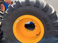 Wheels, Tyres, Rims & Dual spacers Michelin Mega X Bib 1050/50R32