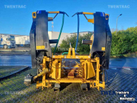 Cornhead New Holland 750 BFI