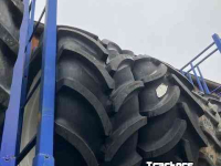 Wheels, Tyres, Rims & Dual spacers Vredestein Traxion 650/65R38 + 540/65R28