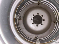 Wheels, Tyres, Rims & Dual spacers  4x480/80-42. 2x270/95-36  2x16,9-28