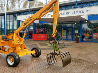 Excavator mobile Caesar Vaiacar 2VPA85 Banden kraan / Getrokken kraan / Getrokken landbouwkraan