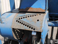 Seed drill  Pijpenzaaimachine graszaaimachine zaaimachine opbouwzaaimachine