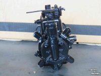 Tractor Ford Brandstofpomp Ford E2NN94543LBR
