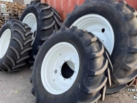 Wheels, Tyres, Rims & Dual spacers Vredestein 600/65R38 + 480/65R28 99% Ex-Demo
