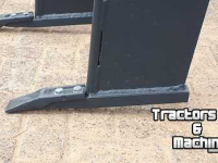Deep subsoiler ADV Technik Voorzetwoeler vomumatra met stand. hydr. hef