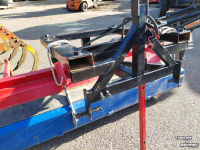 Sweeper Qmac KM225 Veegmachine