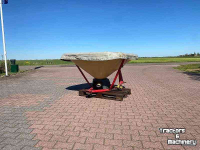 Fertilizer spreader Vicon Kunstmeststrooier / zoutstrooier