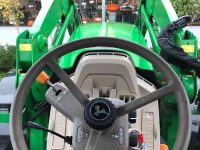 Tractors John Deere 6155M PQ+ met 643R Frontlader / Voorlader
