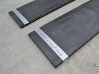 Rubber yard scraper Qmac RSM250 Rubber MAT 250 + STAAL inlaag