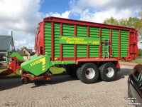 Self-loading wagon Strautmann Giga Vitesse CFS 4001