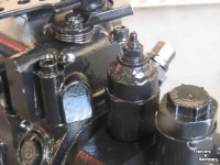 Backhoe Ford Brandstof pomp Brandstofpomp voor  FORD 555C, 655C, 555D, 575D, 655D, 675D Parts nr:87800826R