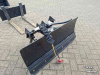 Skidsteer Sherpa 100