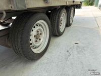 Car trailer up to 3500 Kg  3 asser tridem kipper
