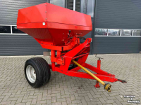 Fertilizer spreader Kuhn Kunstmeststrooier C ZSB