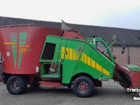 Self-propelled feed mixer Strautmann Verti-Mix SF 1501 Zelfrijdende Voermengwagen