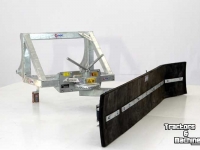 Manure scraper Qmac Modulo rubber manure scrapers 270cm hookup Terex