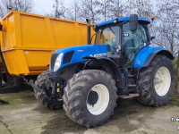 Tractors New Holland T7220 met veel opties en Herder
