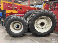 Wheels, Tyres, Rims & Dual spacers Michelin 540/65R30 MultiBIB / BKT 520/85R42 AgriMAX