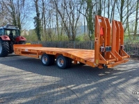 Low loader / Semi trailer Pronar RC 2100/2 Nieuw Oprijwagen