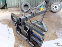 Bale clauw  Balenklem, Pakkenklem, boven-over, JCB aansluiting