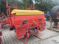 Fertilizer spreader Kuhn Airo 2212