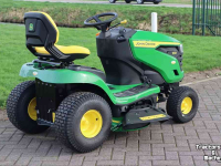 Ride-on mower John Deere X127
