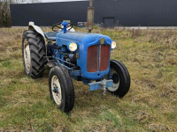 Tractors Fordson Dexta Smalspoor
