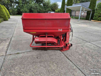 Fertilizer spreader Lely Centerliner strooier