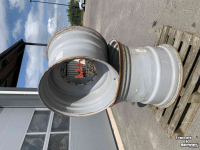 Wheels, Tyres, Rims & Dual spacers  velgen 32 inche