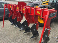 Deep subsoiler Kverneland CLI 630 Voorzetwoeler
