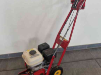 Turf-cutter / Sod-harvester  4G7P