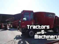 Self-propelled feed mixer RMH Megamix 18