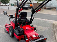 Ride-on mower Toro Proline H800