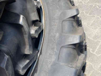 Wheels, Tyres, Rims & Dual spacers Landini 270/95R46 en 230/95R32 Landini Globus 65