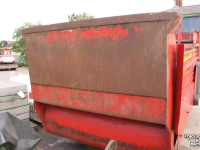 Silage-block distribution wagon Schuitemaker Amigo 30S blokkenwagen blokkendoseerwagen voerkar voerwagen messenwals