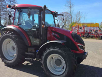 Tractor Valtra A95