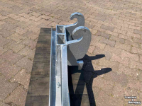 Rubber yard scraper  Rubberschaaf  schuif met CW 05 aansluiting
