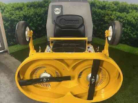 Ride-on mower Walker S18GH opvangzero-turn frontmaaier