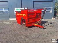 Silage-block distribution wagon Schuitemaker Amigo 20S