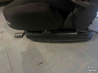 Used parts for tractors  KAB SCIOX Comfort 86/K6 | Lucht geveerde stoel