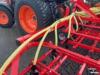 Granulate spreader Delimbe Zaaimachine - granulaatstrooiers - opbouw zaaimachines