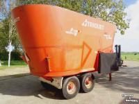 Vertical feed mixer Trioliet Solomix SM24TD met RVS binnenkant